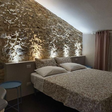 Lo Scarabeo Bed & Breakfast Casale di Pari Luaran gambar